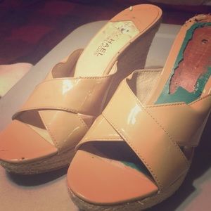 Tan Michal Kors wedges attacked by puppy